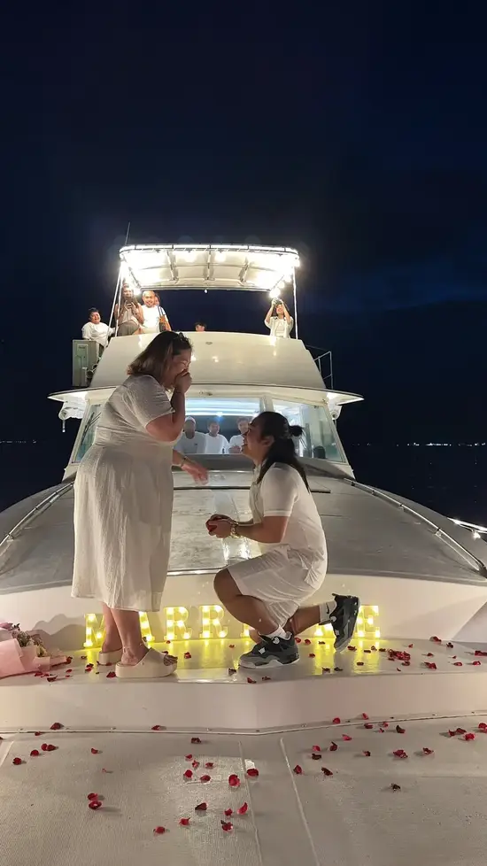 Proposal moment